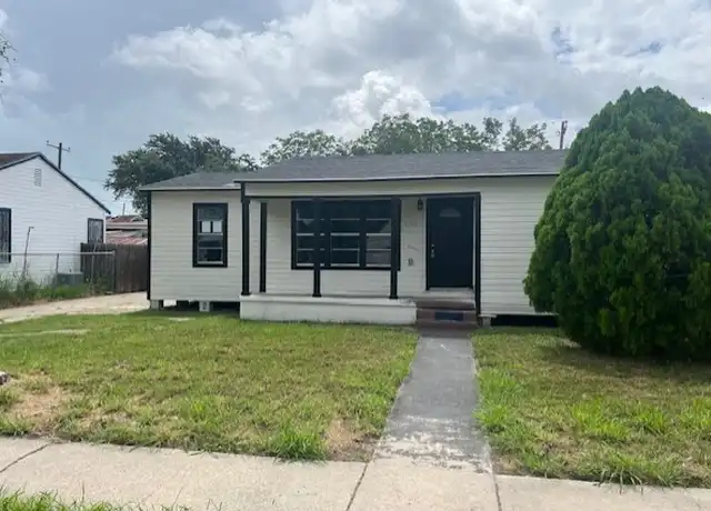 Property at 4306 Christie St, Corpus Christi, TX, 78415, 4 beds, 2 baths, [object Object]