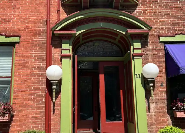 Property at 25 W Pomfret St Apt 7, Carlisle, PA, 17013, 1 bed, 1 bath, [object Object]