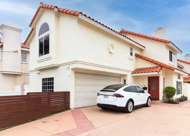 Property at 2703 Huntington Ln Unit A, Redondo Beach, CA, 90278, 4 beds, 3 baths, [object Object]