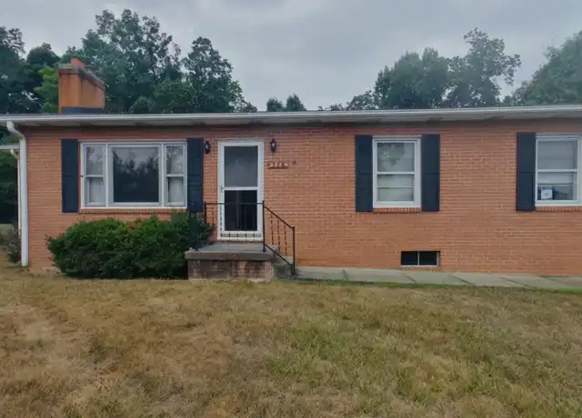Property at 528 Greenwood Rd, Winchester, VA, 22602, 3 beds, 2 baths, [object Object]