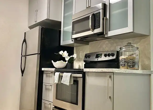 Property at La Jolla Park East - 5229 Genesee Cv, San Diego, CA, 92122, 2 beds, 2 baths, [object Object]