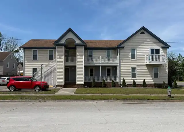 Property at 96 Chautauqua Ave #2, Portsmouth, VA, 23707, 1 bed, 1 bath, [object Object]
