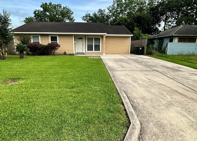 Property at 5758 Belneath St, Houston, TX, 77033, 3 beds, 1 bath, [object Object]