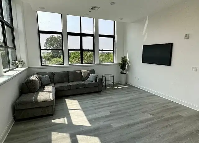 Property at 901 Quarry St, Darby, PA, 19023, 2 beds, 1 bath, [object Object]