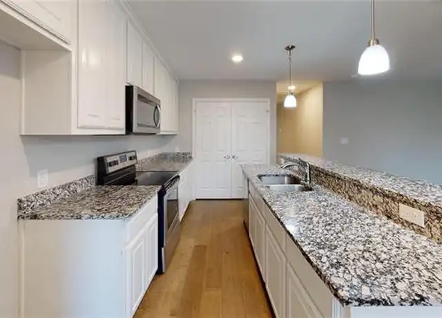 Property at 151 W Water Unit 151, Milford, TX, 76670, 3 beds, 2 baths, [object Object]