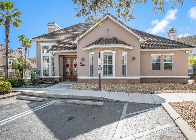 Property at 18050 Villa Creek Dr #18050, Tampa, FL, 33647, 1 bed, 1 bath, [object Object]