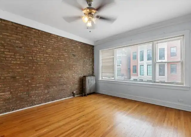 Property at 442 W Arlington Pl, Chicago, IL, 60614, 2 beds, 1 bath, [object Object]