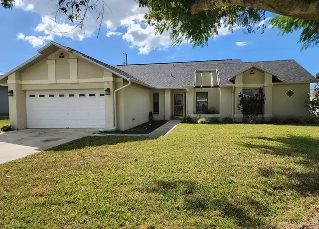 Property at 612 SW 8th Ct, Cape Coral, FL, 33991, 3 beds, 2 baths, [object Object]