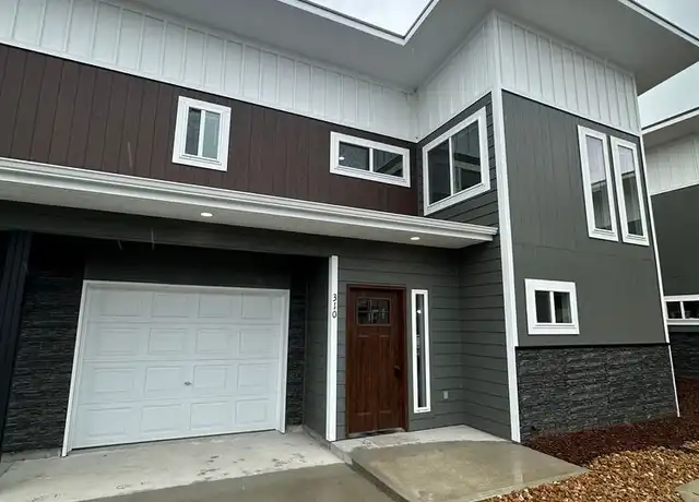 Property at 1350 E 24th St #310, Sedalia, MO, 65301, 3 beds, 2.5 baths, [object Object]