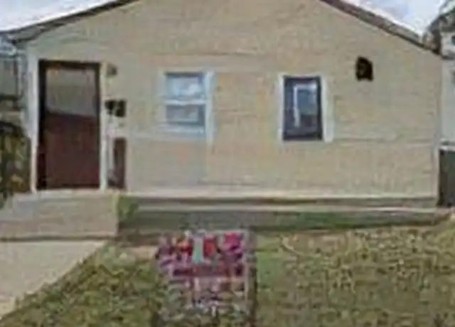 Property at 4682 N Parkway Ave, Milwaukee, WI, 53209, 2 beds, 1 bath, [object Object]