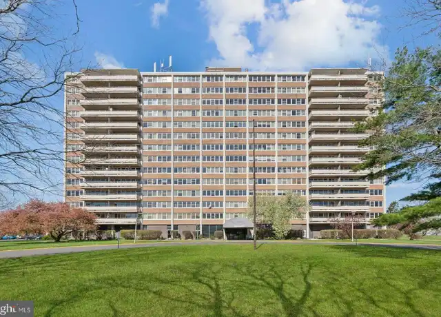 Property at 1407 Barclay Towers, Cherry Hill, NJ, 08034, 2 beds, 1 bath, [object Object]