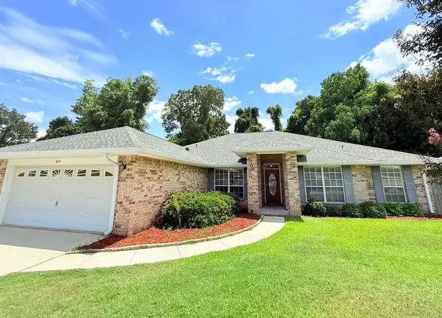 Property at 624 Shiloh Dr, Pensacola, FL, 32503, 4 beds, 2 baths, [object Object]