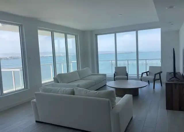 Property at 920 N Osceola Ave #310, Clearwater, FL, 33755, 3 beds, 2 baths, [object Object]