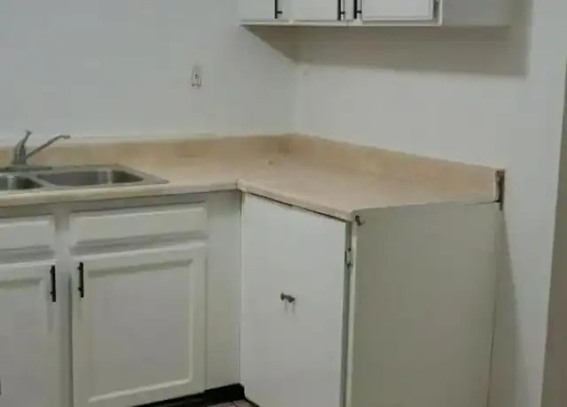 Property at 2648 N 43rd Ave, Phoenix, AZ, 85009, 2 beds, 1 bath, [object Object]