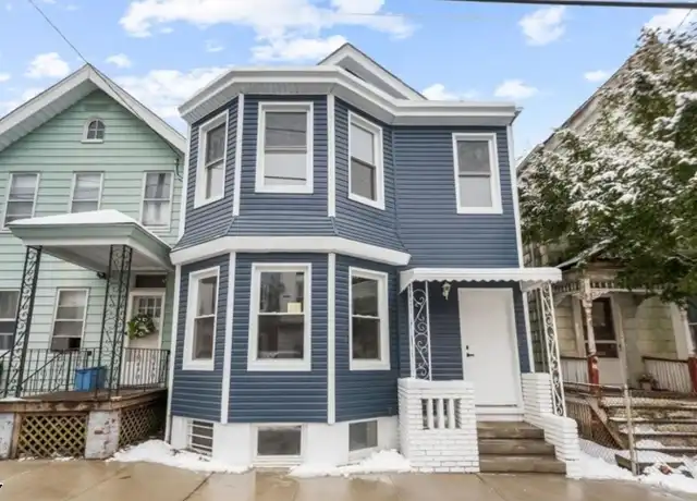 Property at 321 William St Unit 1, Harrison, NJ, 07029, 3 beds, 1 bath, [object Object]