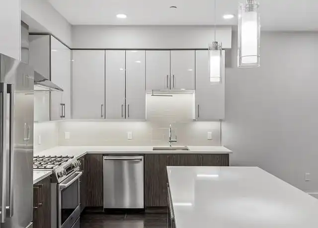 Property at 124 Highland Ave, Somerville, MA, 02143, 2 beds, 2 baths, [object Object]