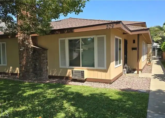 Property at 309 E Cypress St Unit C, Anaheim, CA, 92805, 2 beds, 1 bath, [object Object]