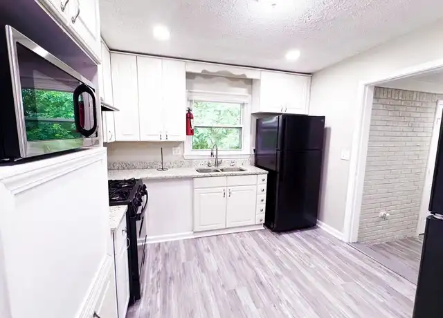 Property at 3223 Kingston Rd NW, Atlanta, GA, 30318, 1 bed, 1 bath, [object Object]