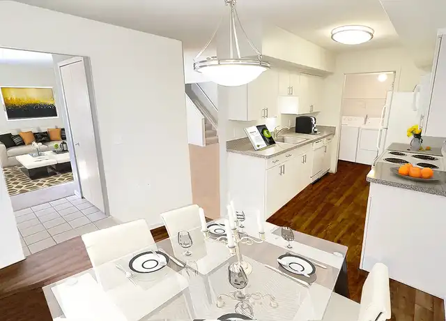 Property at Foxpointe Townhomes - 26375 Halsted Rd, Farmington Hills, MI, 48331, 2-3 beds, 2.5 baths, [object Object]
