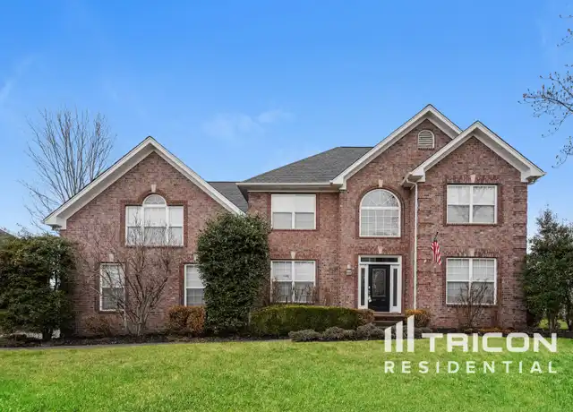Property at 105 Crooked Creek Ct, Hendersonville, TN, 37075, 3 beds, 2.5 baths, [object Object]