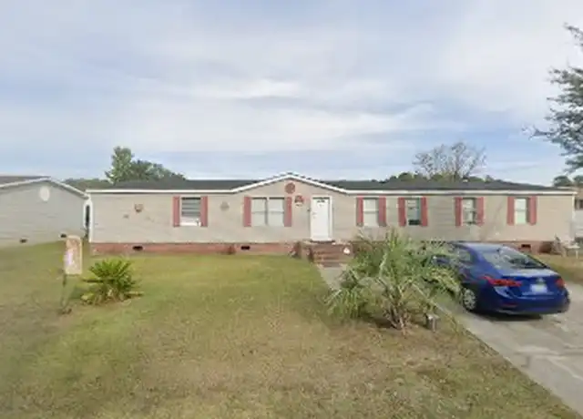 Property at 8625 Bragg Dr, Myrtle Beach, SC, 29588, 5 beds, 2 baths, [object Object]