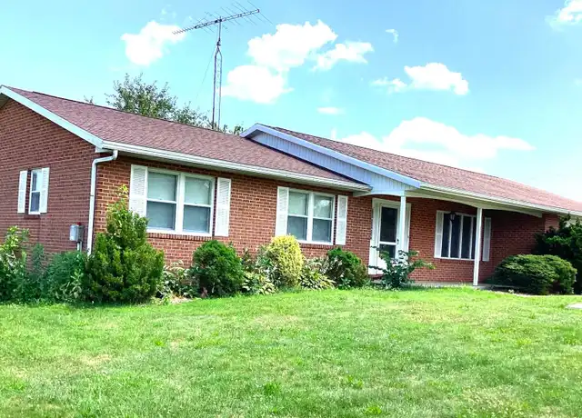 Property at 4570 Coontown Rd, Chambersburg, PA, 17202, 3 beds, 2.5 baths, [object Object]