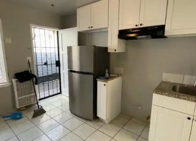 Property at 6909 Malabar St, Huntington Park, CA, 90255, 0 beds, 1 bath, [object Object]