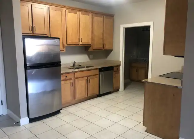 Property at 721 N Clinton St Unit 315, Syracuse, NY, 13204, 3 beds, 3 baths, [object Object]