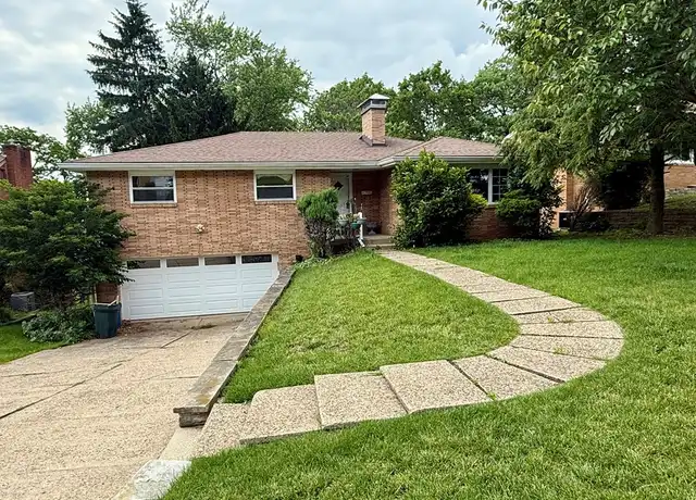 Property at 116 Grienbrier Dr, Carnegie, PA, 15106, 3 beds, 2 baths, [object Object]