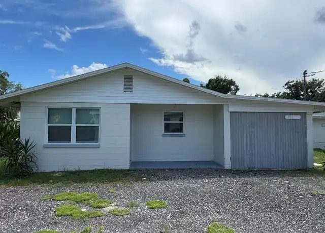 Property at 807 W Warren St, Plant City, FL, 33563, 3 beds, 2 baths, [object Object]
