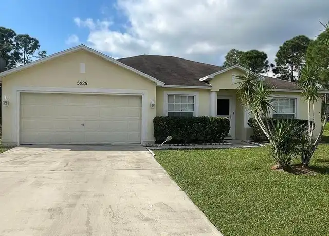 Property at 5529 NW North Lundy Cir, Port Saint Lucie, FL, 34986, 3 beds, 2 baths, [object Object]