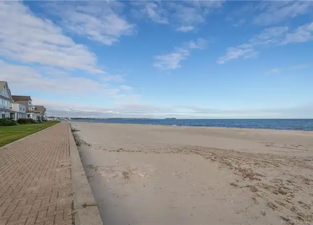 Property at 153 4th Ave Unit 4TH, Milford, CT, 06460, 4 beds, 2.5 baths, [object Object]