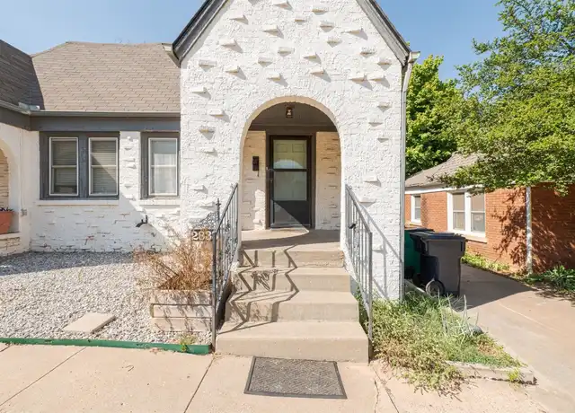 Property at 2833 NW 22nd St, Oklahoma City, OK, 73107, 2 beds, 1 bath, [object Object]
