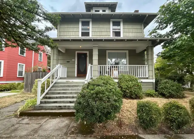 Property at 1635 SE Clinton St, Portland, OR, 97202, 3 beds, 1.5 baths, [object Object]