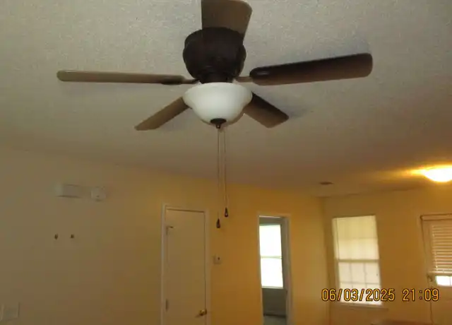 Property at 2610 Erica Ct Unit 202, Albany, GA, 31707, 2 beds, 2 baths, [object Object]