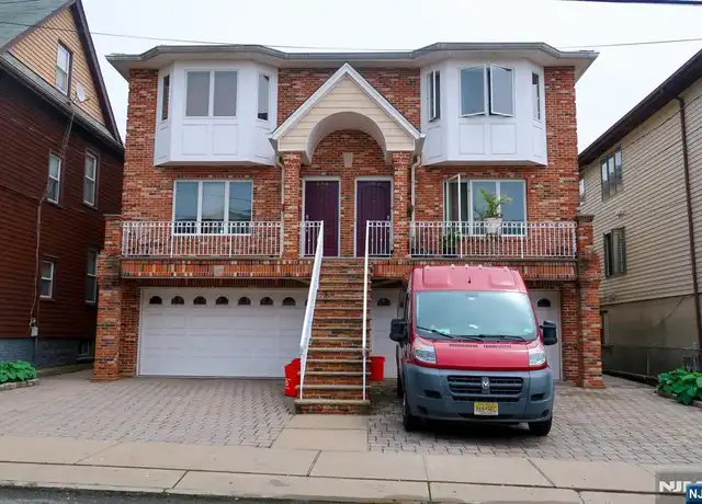 Property at 284 John St Unit 2, Cliffside Park, NJ, 07010, 3 beds, 2.5 baths, [object Object]