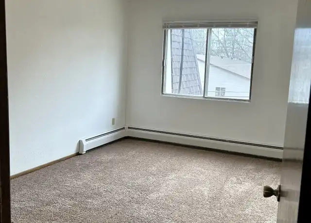 Property at 539 S Wasson Ln Unit 304, River Falls, WI, 54022, 1 bed, 1 bath, [object Object]