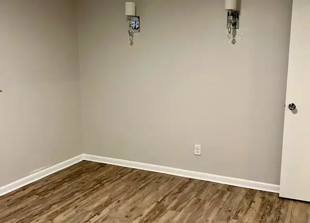 Property at 5119 29th Ave S, Gulfport, FL, 33707, 2 beds, 1 bath, [object Object]