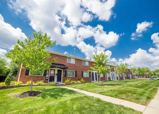 Property at Shadeland Terrace Townhomes - 4620 Englewood Dr, Indianapolis, IN, 46226, 2 beds, 1.5 baths, [object Object]