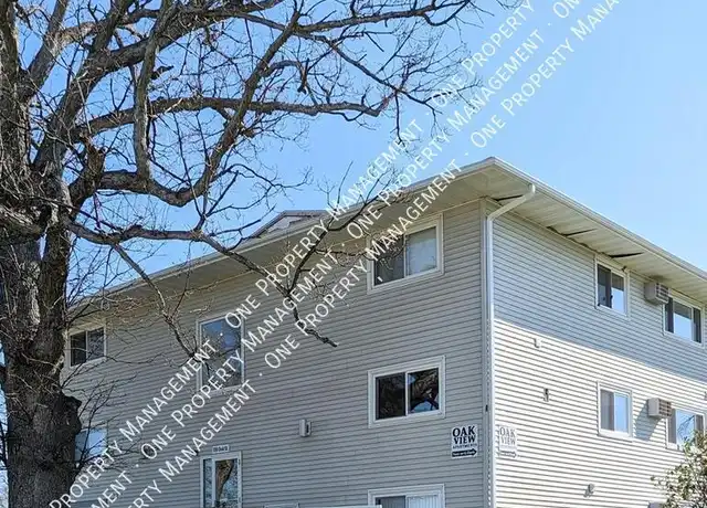 Property at 100 Oak St Unit 100-9, Hiawatha, IA, 52233, 2 beds, 1 bath, [object Object]