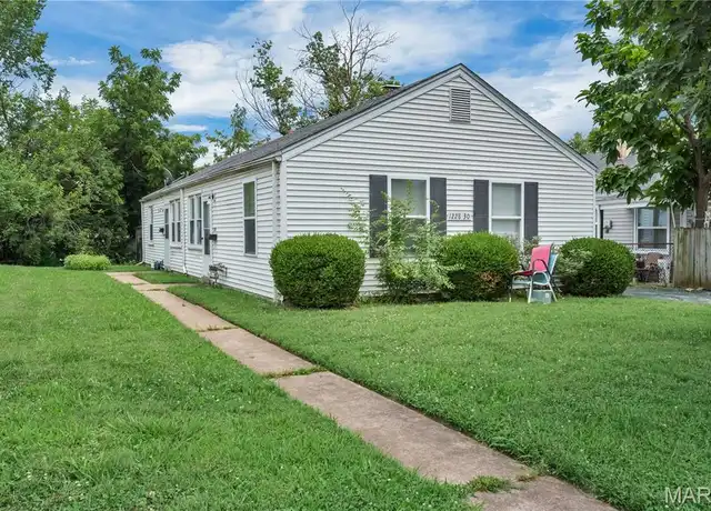 Property at 1228 San Jacinto Ct, Saint Louis, MO, 63139, 2 beds, 1 bath, [object Object]