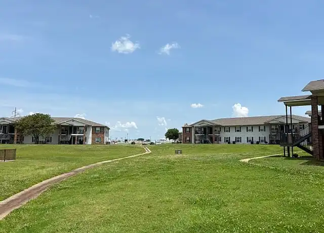 Property at Ashford Place Apartments - 3105 Acme Rd, Shawnee, OK, 74804, 1-3 bed, 1-2 bath, [object Object]