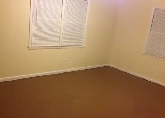 Property at 746 Whitlock St, Spartanburg, SC, 29301, 2 beds, 1 bath, [object Object]