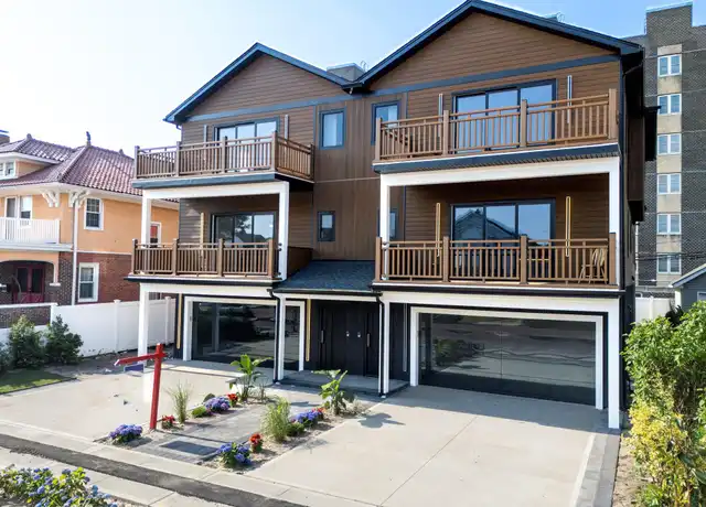 Property at 622 W Penn St Unit B, Long Beach, NY, 11561, 4 beds, 4.5 baths, [object Object]