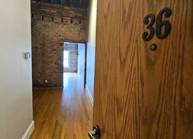 Property at 1417 Market St Unit 36, Chattanooga, TN, 37402, 1 bed, 1 bath, [object Object]