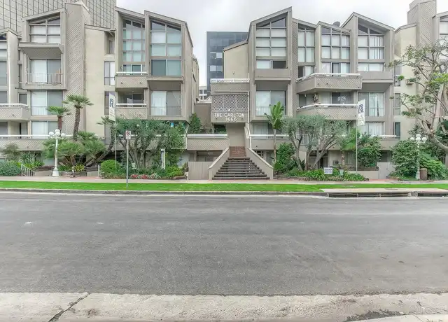 Property at The Carlton - 11666 Goshen Ave, Los Angeles, CA, 90049, 0-1 beds, 1-1.5 bath, [object Object]