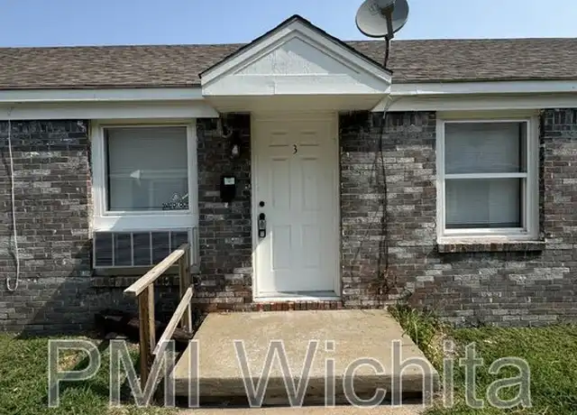 Property at 824 S Water St Unit 3, Wichita, KS, 67213, 1 bed, 1 bath, [object Object]
