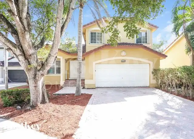 Property at 12324 SW 143rd Ln, Miami, FL, 33186, 3 beds, 2.5 baths, [object Object]