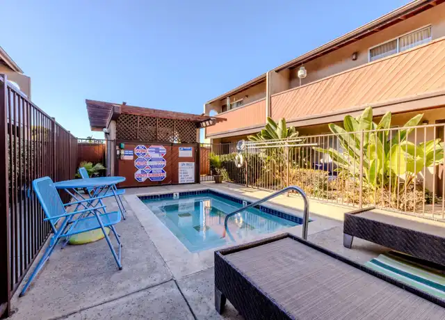 Property at 1021 N Vulcan Ave Unit 15, Encinitas, CA, 92024, 2 beds, 1.5 baths, [object Object]