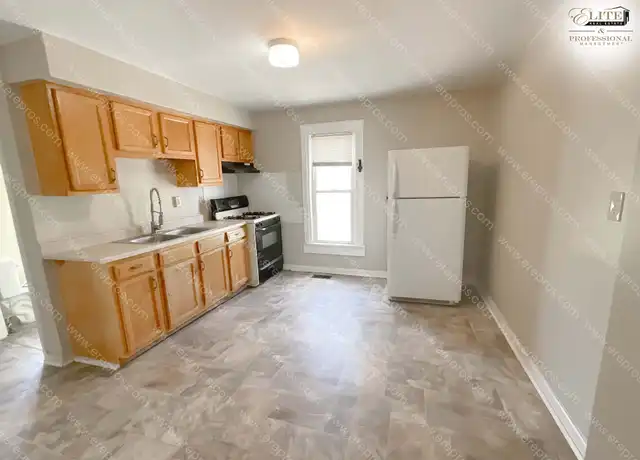 Property at 1229 Lyon St, Flint, MI, 48503, 1 bed, 1 bath, [object Object]